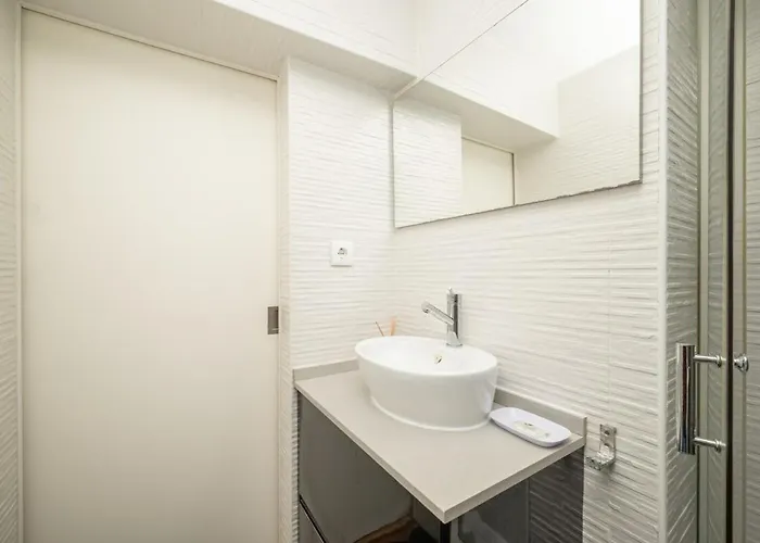 Cosy Mouraria By Hosty Lejlighed