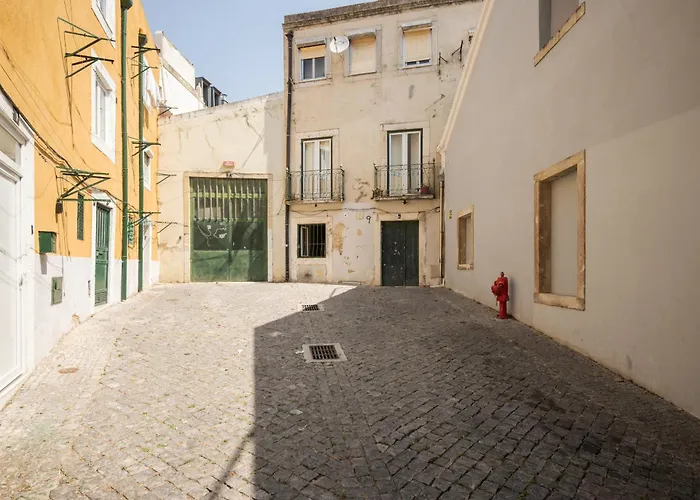 Apartment Cosy Mouraria By Hosty